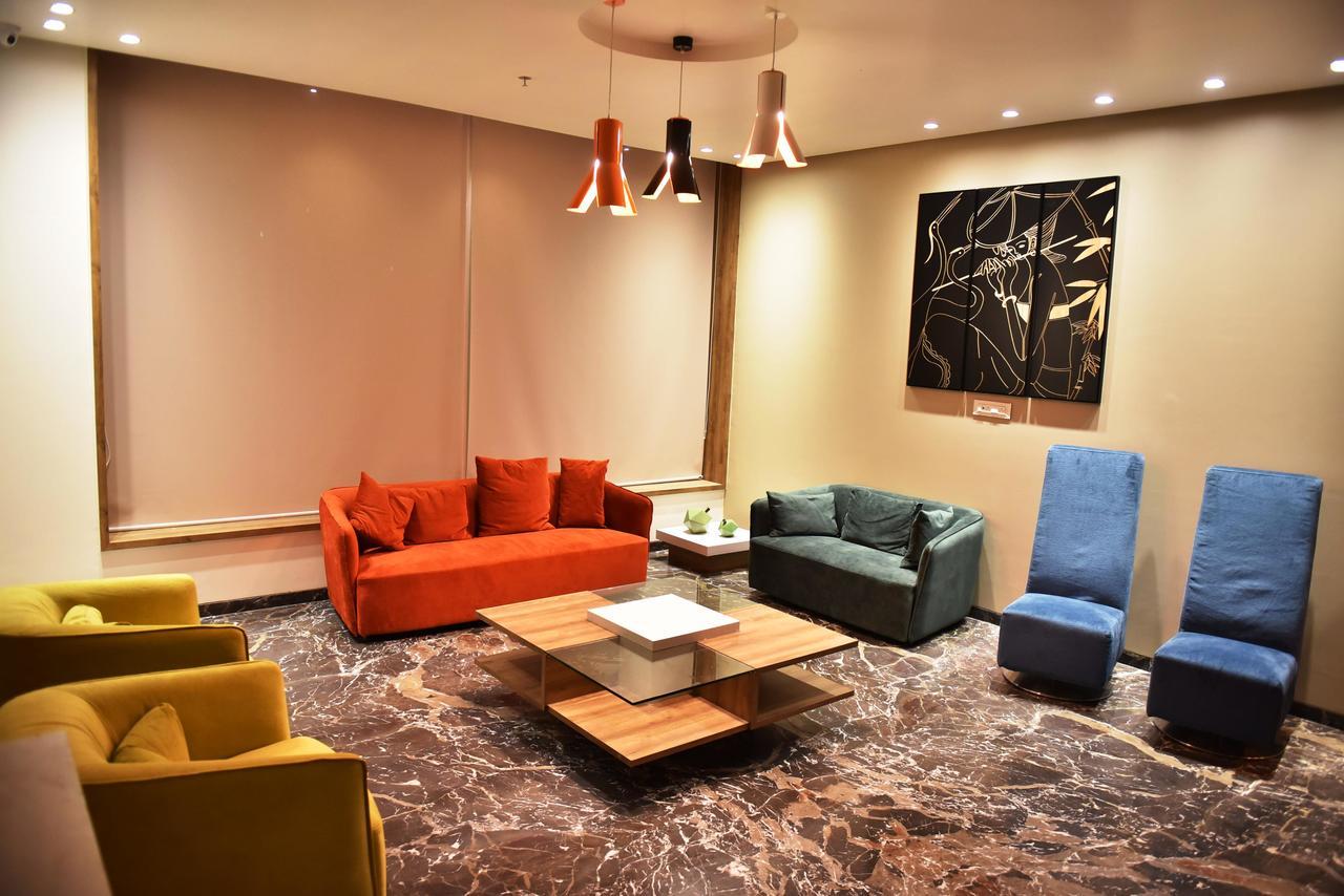 The Panchvati Hotel Rajkot Bagian luar foto